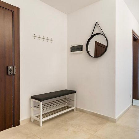 Dorris'S Apartment 5 Min Walk From St Julians San Gwann Exterior photo